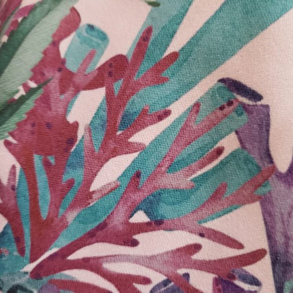 🐠🤍Pink seahorse soft beach towel🤍🐠 - Picture 3 of 6